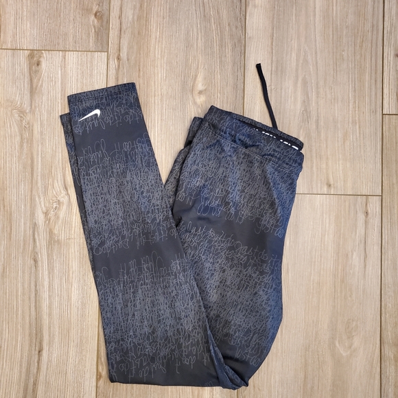 Nike Pants - Womens Nike Pro Leggings sz L